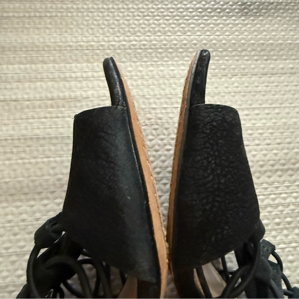 Vince Camuto VC-Evel Black Strappy Heeled Sandals - Picture 13 of 15